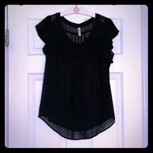 Xhilaration Bow Detail Flutter Sleeve Top